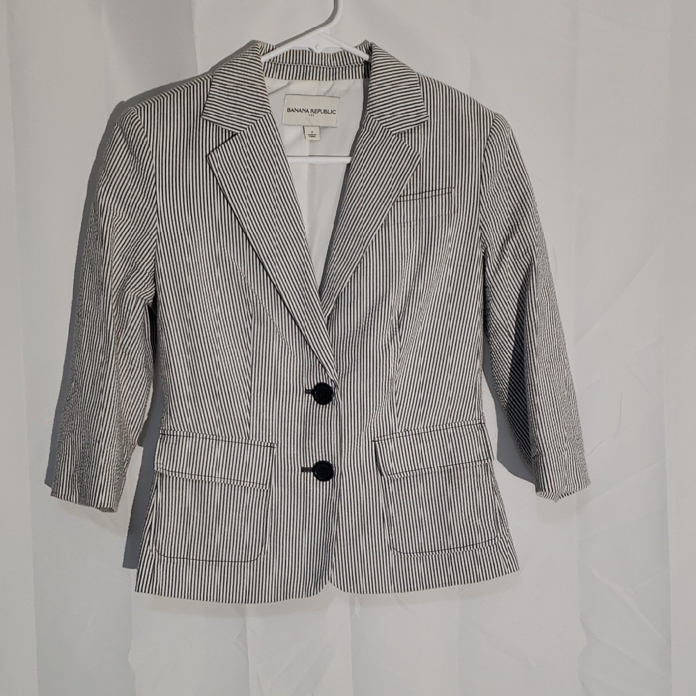 Banana Republic Women's Gray & White Striped Blazer 100% Cotton Size 2